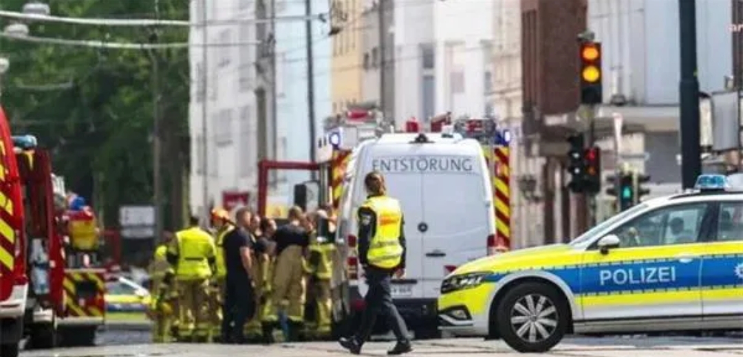 Almanya'da dönercide yangın: 5 yaşındaki çocuk öldü!