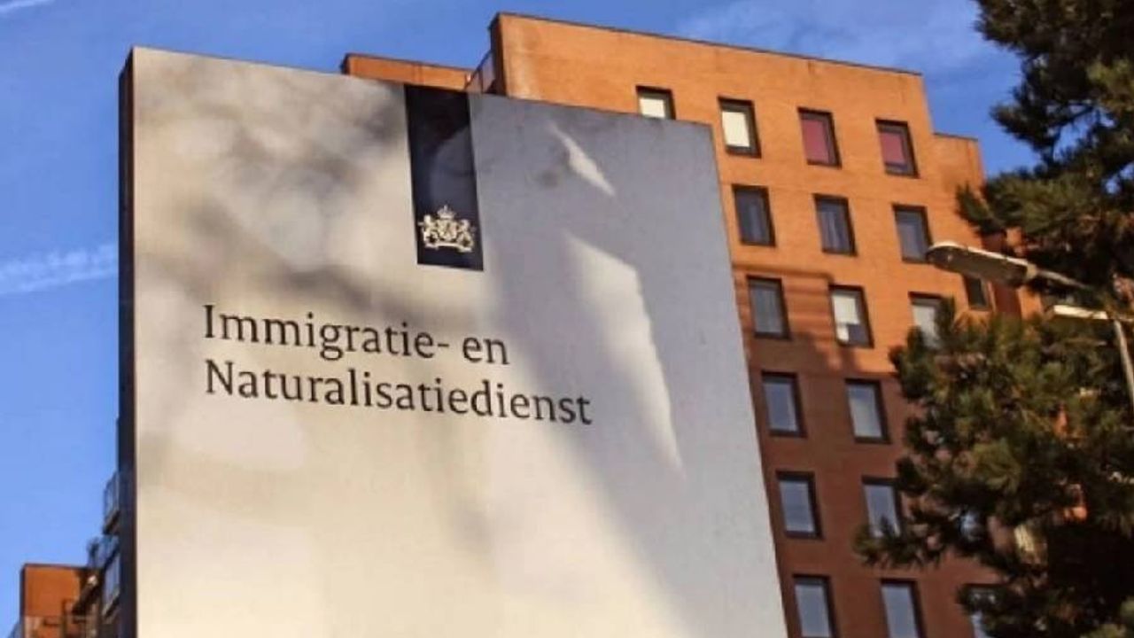 Hollanda’da IND, Türk vatandaşlarına geçici oturum vermeme kararı aldı!