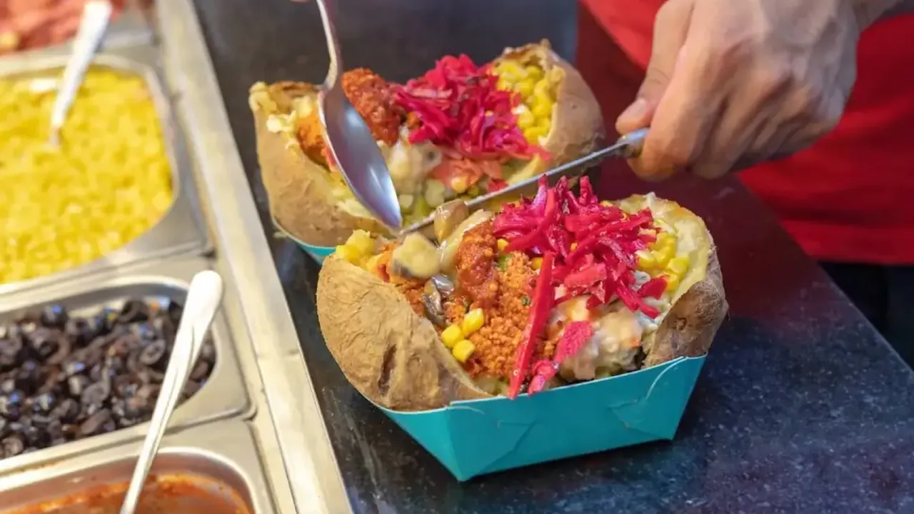 İstanbul’da yedikleri kumpir gurbetçi aileye felaket getirdi